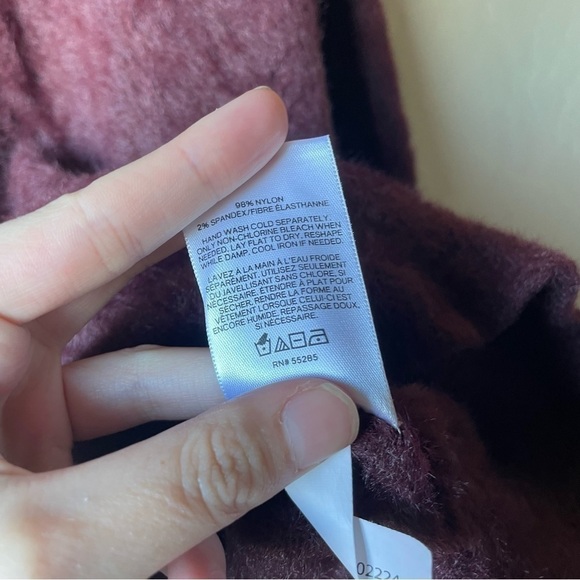 Express Bateau Burgundy Sweater - Picture 5 of 6